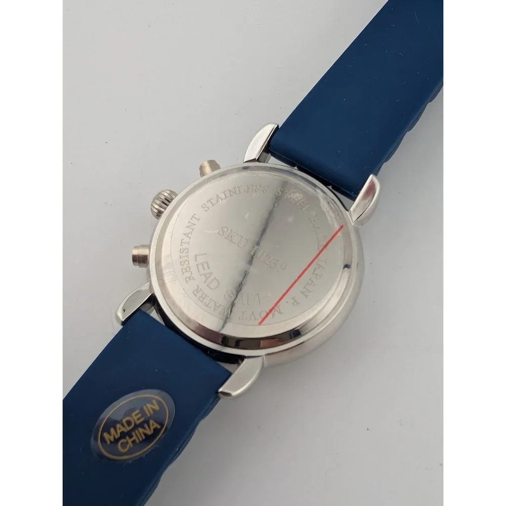 Women's Quartz Watch‎ 36mm Silver Case Navy Blue Silicone Band- New Battery